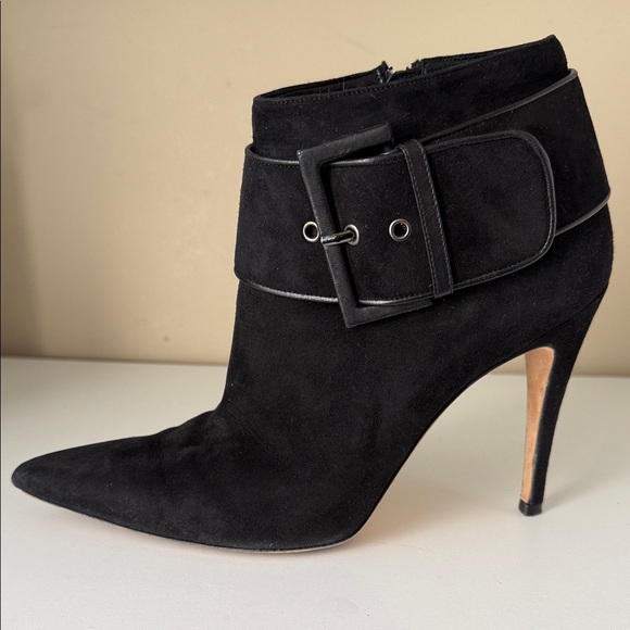 Manolo Blahnik Black Heeled Boots with Buckle - Picture 2 of 13